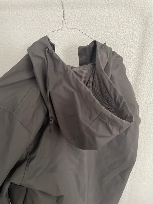 Timberline Lodge Ski Jacket - Image 3