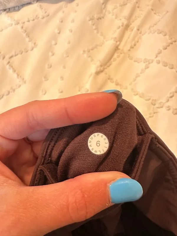 Lululemon Biker Shorts - Image 4