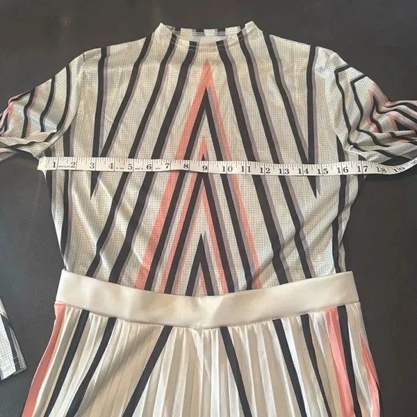 Women’s Long Sleeve Printed Casual Maxi Dress with Pleated Skirt Size M - Image 12