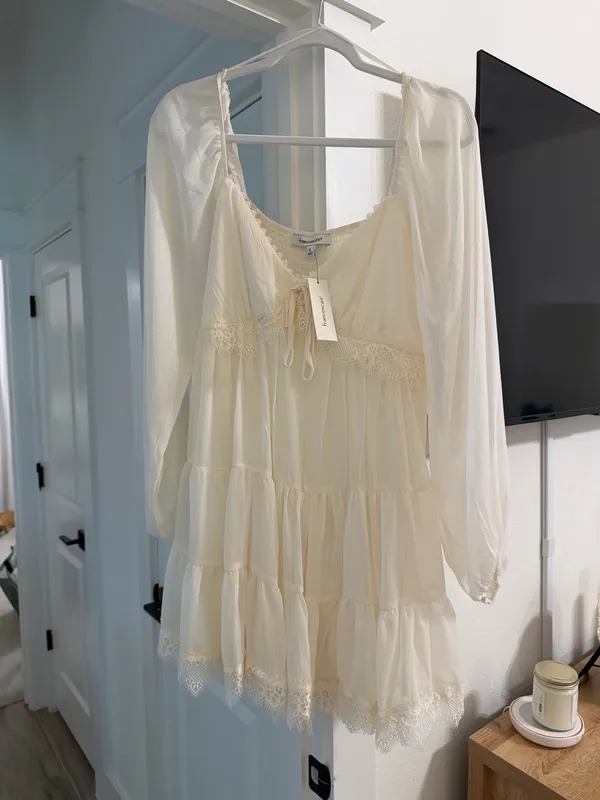 Francesca's Dress - Image 4
