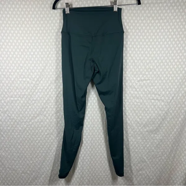 Quince‎ Forest Green Ultra Form High Rise Leggings - Image 4