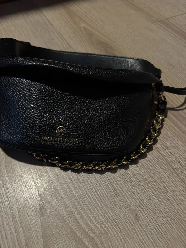Michael Kors Purse Crossbody - Image 5