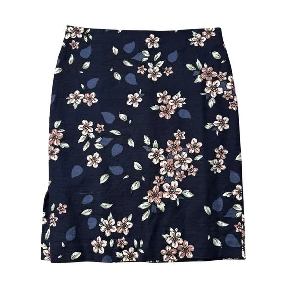 LOFT Navy Floral Pencil Skirt 10 Cherry Blossom Preppy Workwear - Image 2