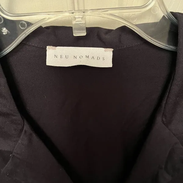 Neu Nomads Women's Casual Black Satin Feel Three Pocket Relaxed Blazer‎ Size XS - Image 3