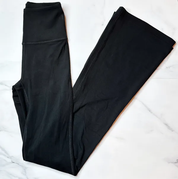 Lululemon NWOT Groove Super-High-Rise Flared Pant *Nulu - Image 3