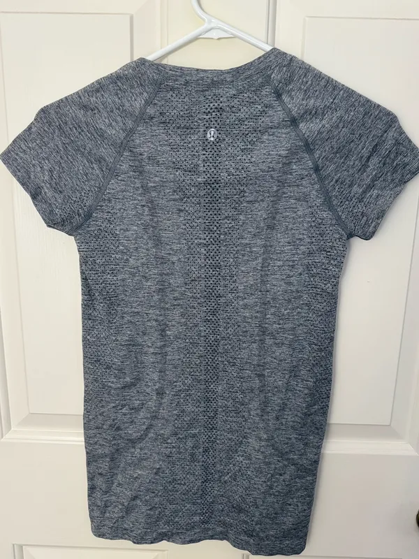 Lululemon Swiftly Tech Short Sleeve 2.0 City Barcelona - Image 2