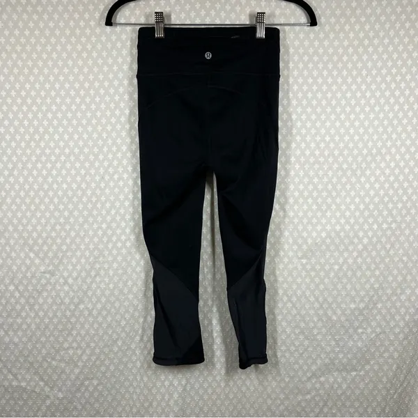 Lululemon Black Always Airy High Rise Crop‎ Leggings - Image 5