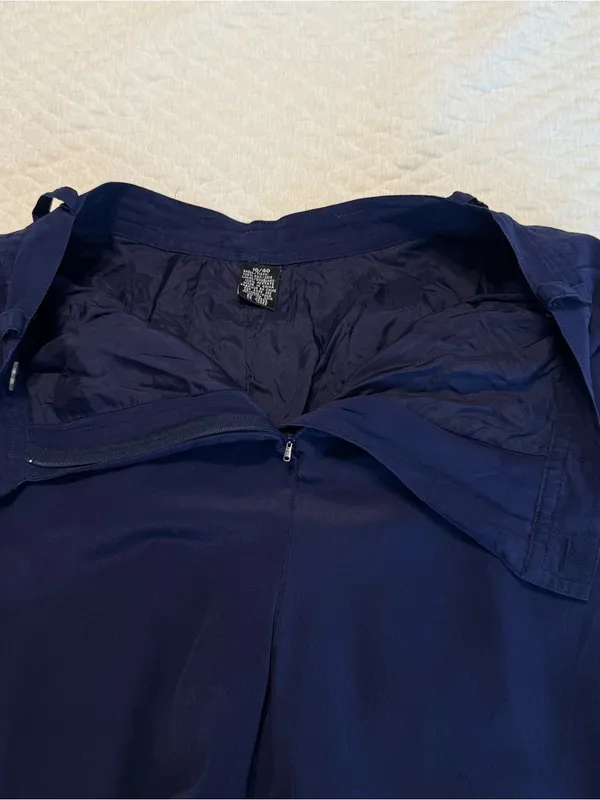 August Silk Vintage 100% Silk High Waisted Navy Dress Shorts Culottes Pleats 7” Inseam Sz 10 - Image 12