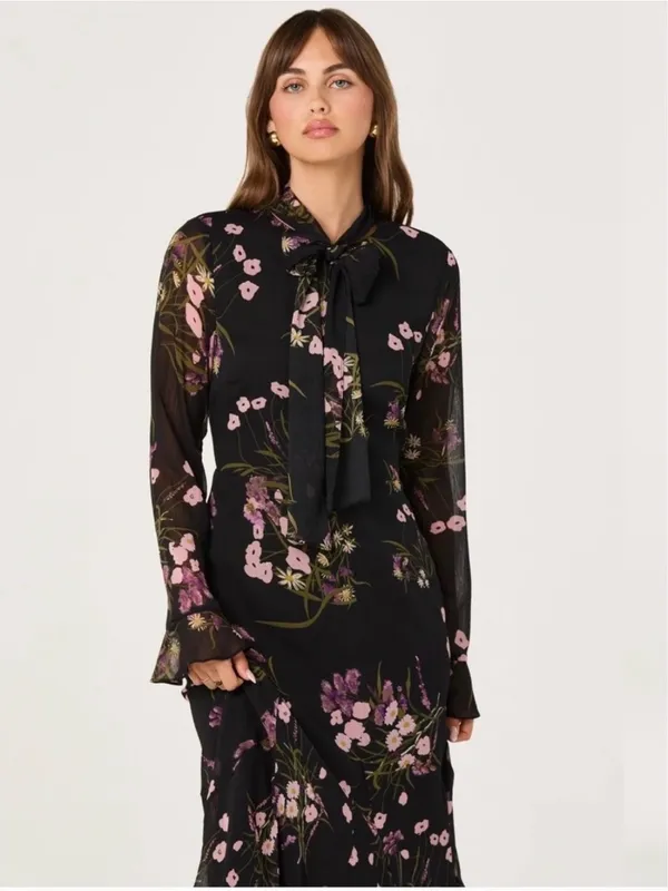 NWT ASTR The Label Tie-Neck Ruffled Floral Midi Dress M modest - Image 2