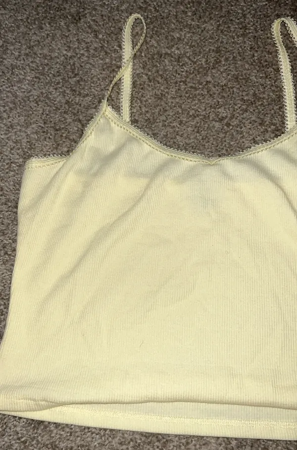 Yellow Crop Top Size L - Image 3
