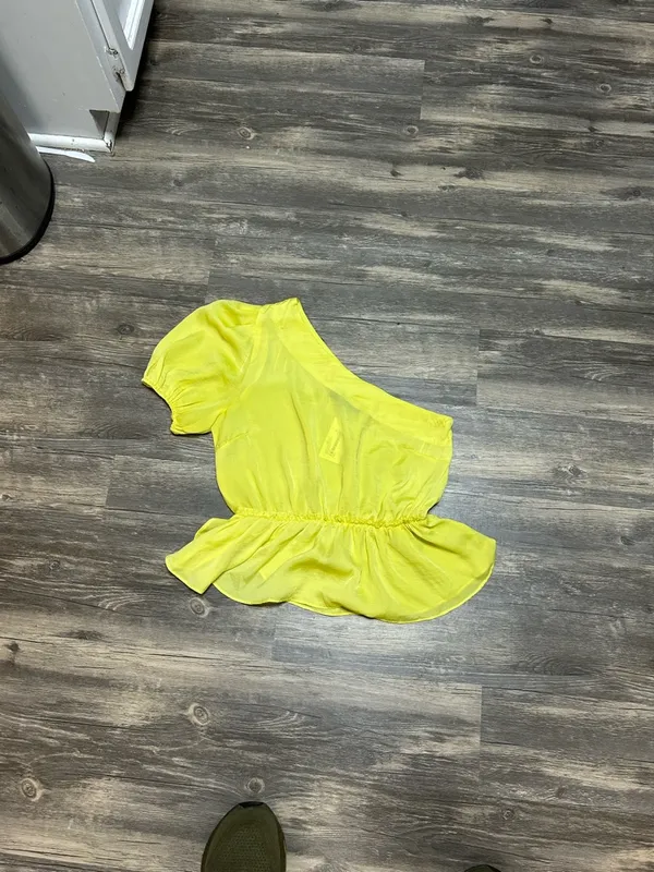 fab'rik Neon Yellow One-Shoulder Top - Image 2