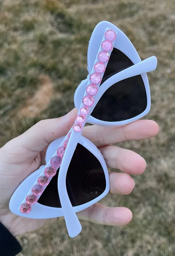 Bride To Be Sunglasses White - Image 6