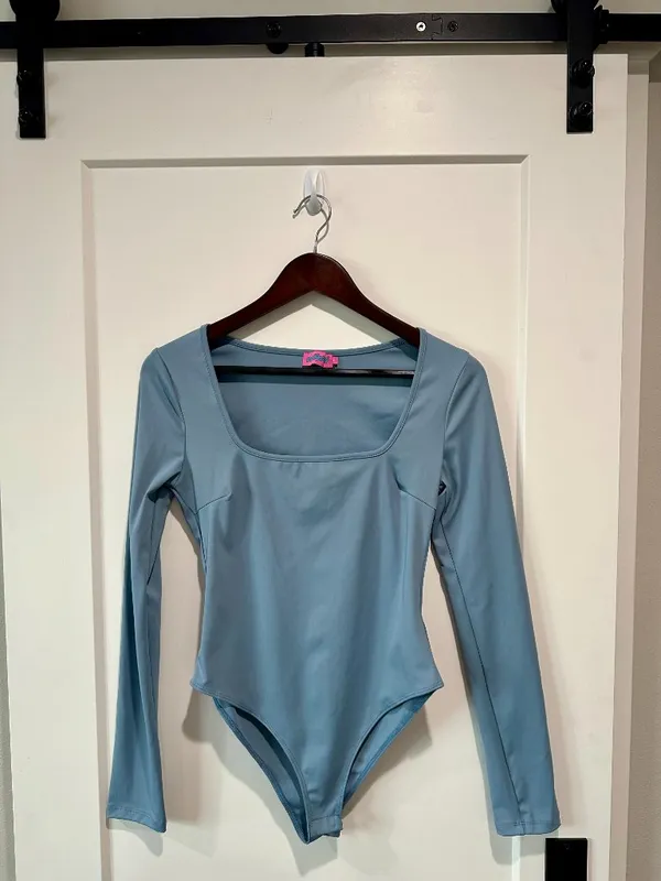 Edikted Joanna Light Blue Square Neck Bodysuit Size M - Image 2