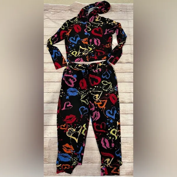 NWT Full Circle Trends 2 Piece Hoodie Set Size Large - Image 2