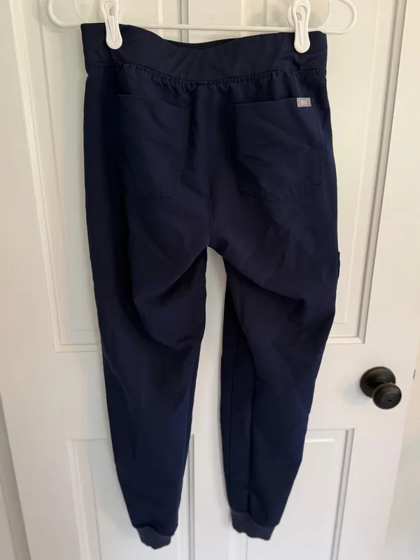 FIGS joggers XS Navy Blue Technical Collection - Image 2