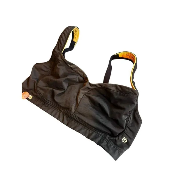 Lululemon Black Sports Bra Size 36DD Lightly Padded Adjustable Straps Hook Closu - Image 8
