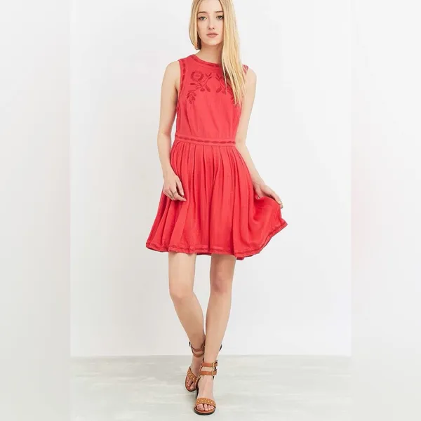 Free People Red Birds of a Feather Embroidered Mini Dress 12 Boho Folk Romantic - Image 5