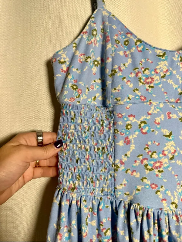 Urban Outfitters Raleigh Blue Floral Romper Size Medium - Image 8