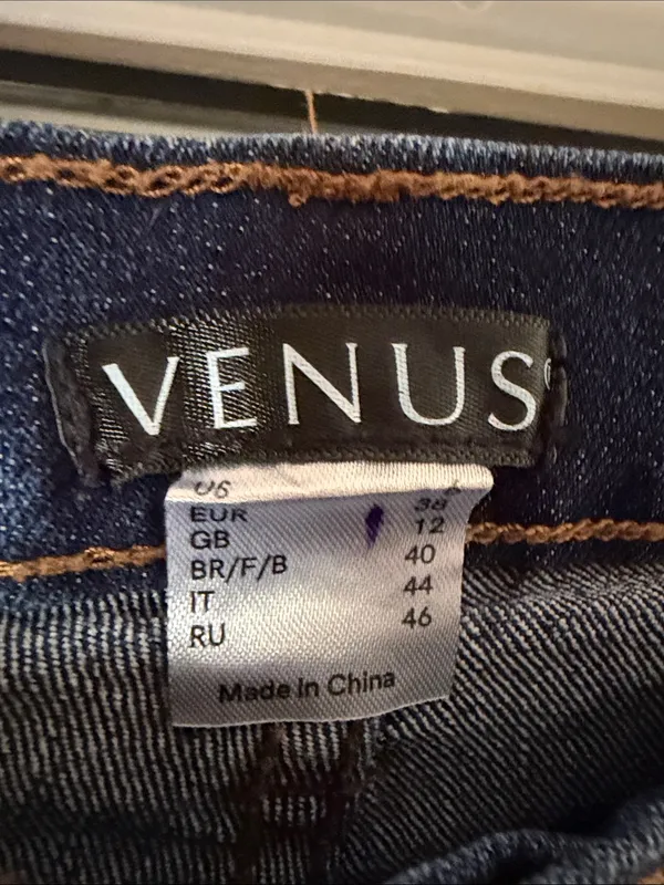 VENUS Patchwork Two Tone Flare Jeans High Rise Wide Leg Denim. Size 6 - Image 5