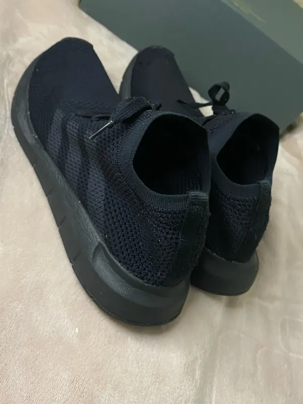 Adidas Swift Run 1.0 Shoes Men's Sneakers, Size 10 - Image 4