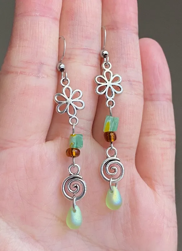 Handmade quality glass beads & flower fairy boho cottage whimsical dangle earrings & necklace set💐🍃 - Image 13