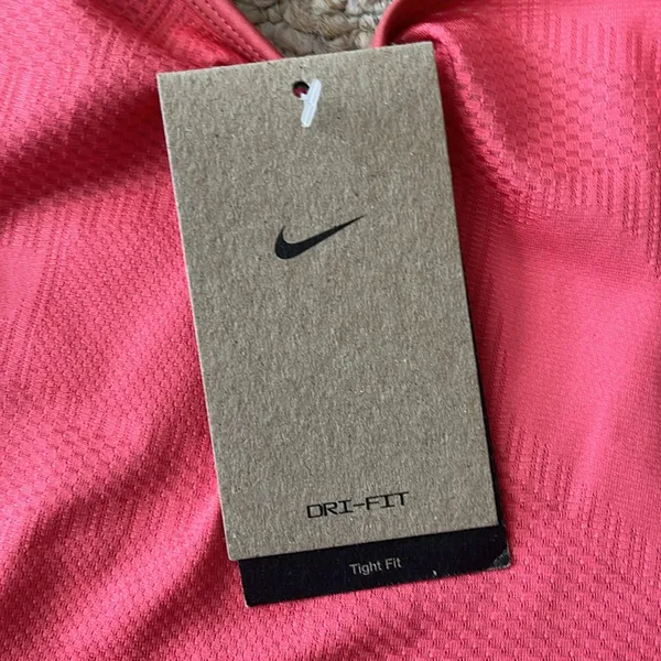 NWT NIKE PRO Dri-FIT Women's Cropped Training Tank - Image 12