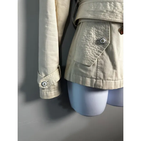 Trovata Birds of Paradis Cream Short Trench Jacket - Mismatched‎ Buttons - XS - Image 4