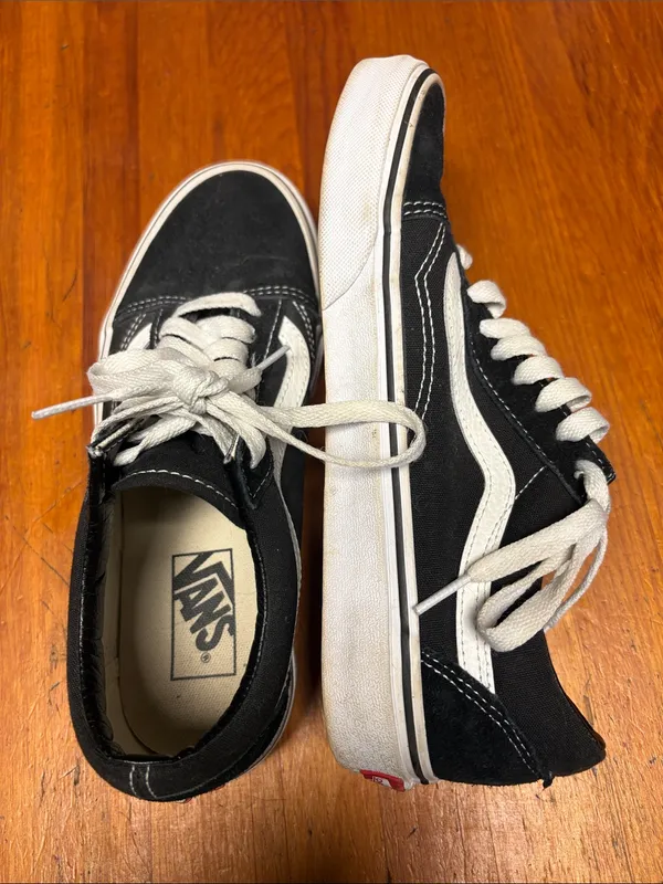 Vans Kids Black and White Low-Top Skate Sneakers - Image 2