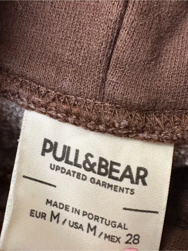 Pull and bear ASOS brown earthy trendy hoodie cotton autumn fall influencer prep - Image 3