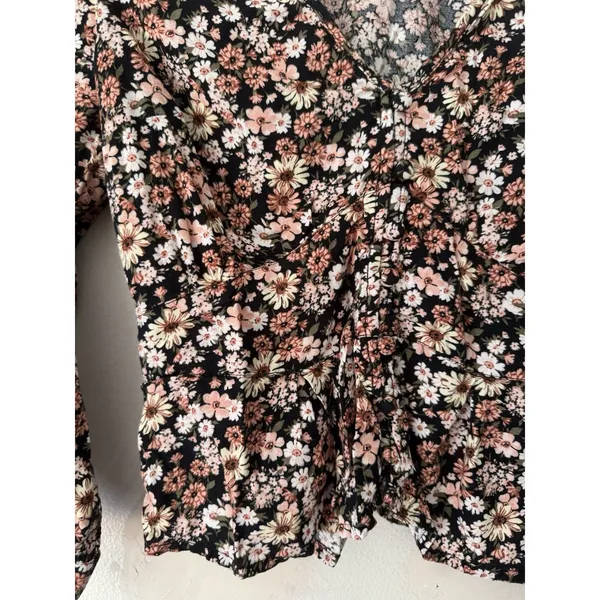 Abercrombie & Fitch Floral Tie Sleeve Peasant Blouse Size XS - Image 4
