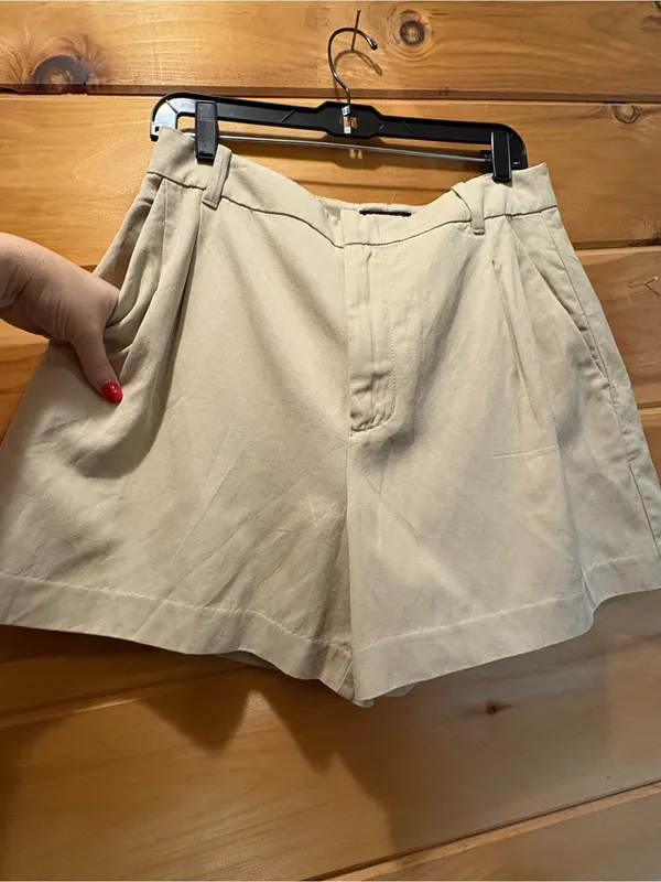 Madewell Classic Pleated Linen Blend High-Rise size 8 Shorts - NWT - Image 2