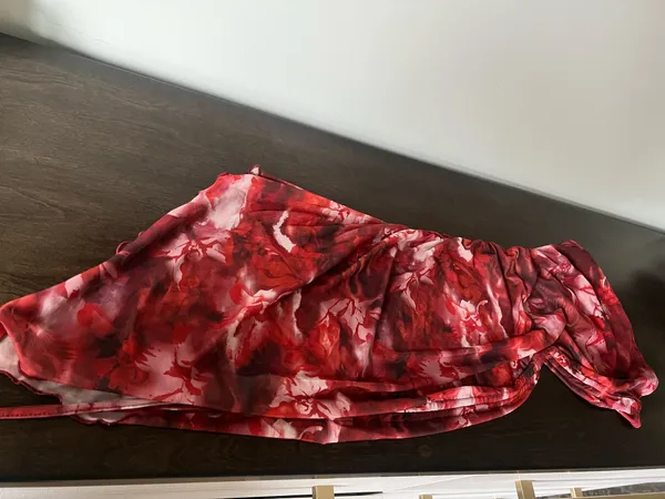 Strapless Red Floral Bodycon Dress - Image 2