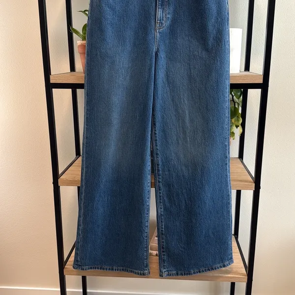 NWT PINK DENIM Victoria's Secret High-Rise Straight Leg Jeans, 12 - Image 4