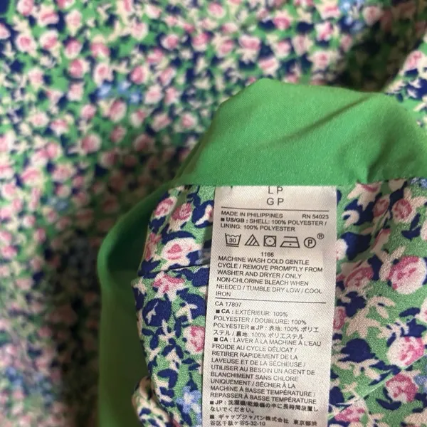 Banana Republic Blue Floral Cami‎ Size Large Petite - Image 6