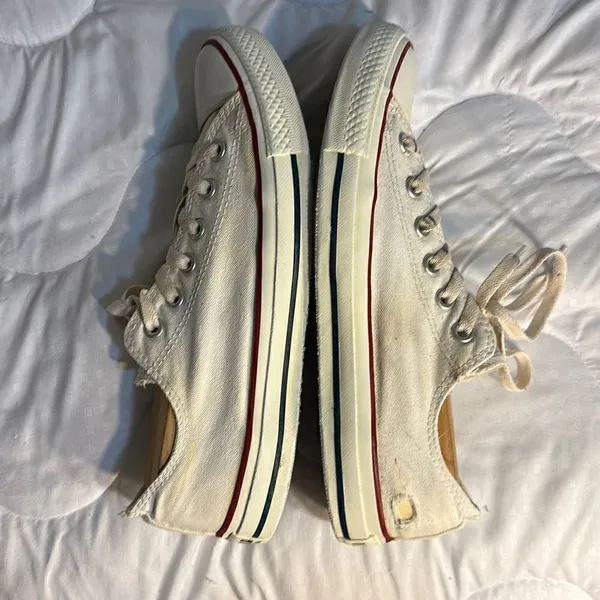 Converse All Star Low Top White Sneakers Men’s 8, Women’s 10 - Image 4