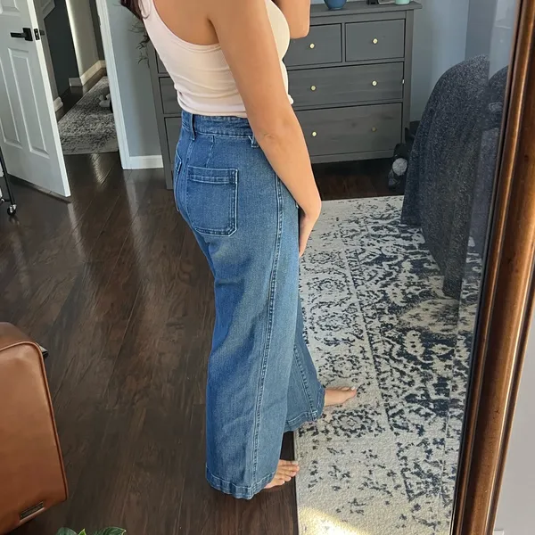Old Navy Bell Bottom Jeans - Image 5