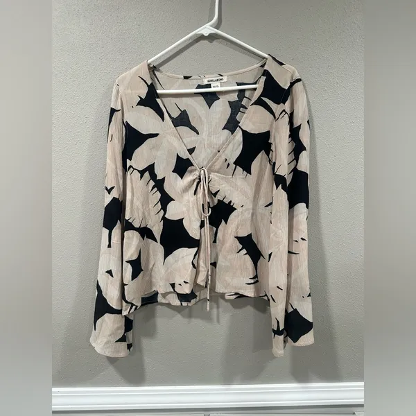 Buckle Women's Top - Black and Cream - Image 2