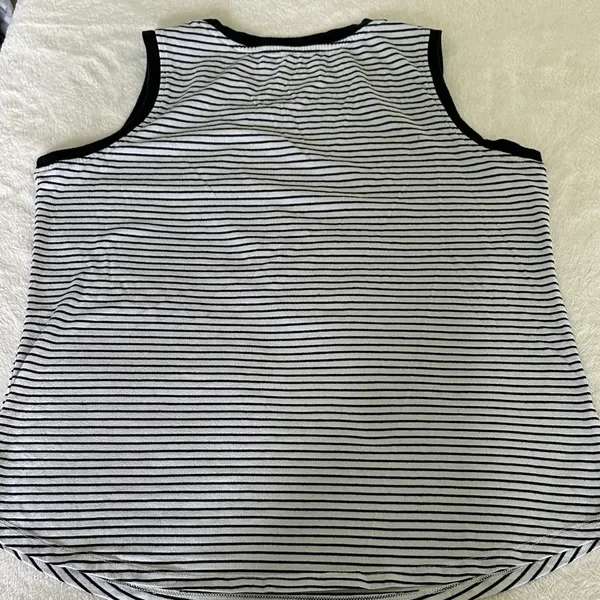 Disney TinkerBell Tank Top Neverland - Image 6
