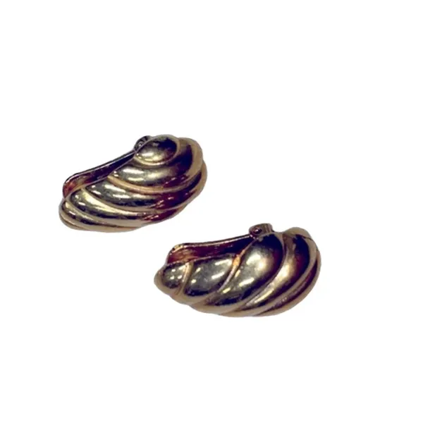 Faux gold vintage clip on earrings - Image 2