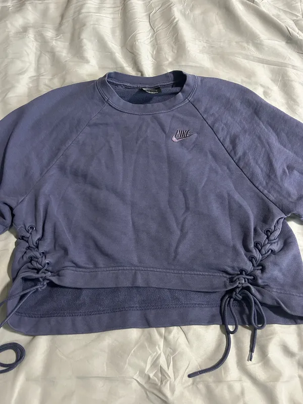 nike cropped shirt - Image 2