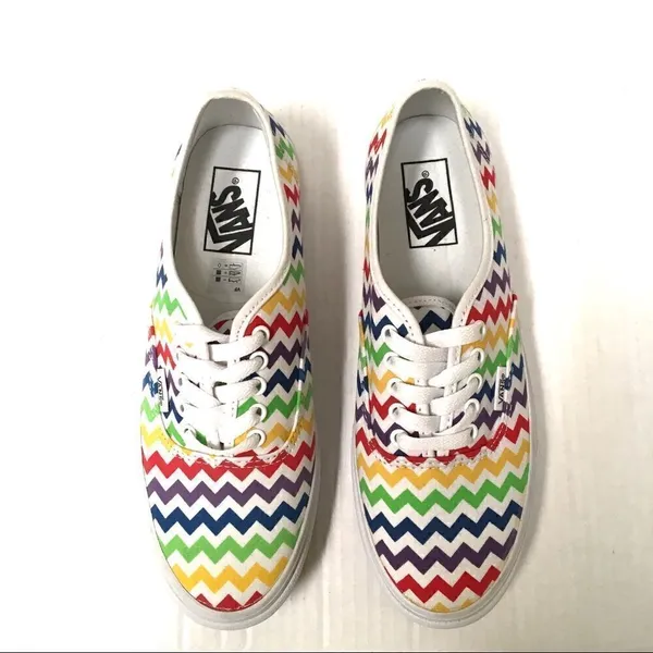 NWOT Vans rainbow chevron print sneakers 6.5‎ - Image 3
