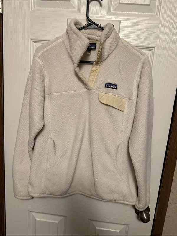 Patagonia Cream Teddy Fleece Pullover with Tan Chest Trim - Image 3