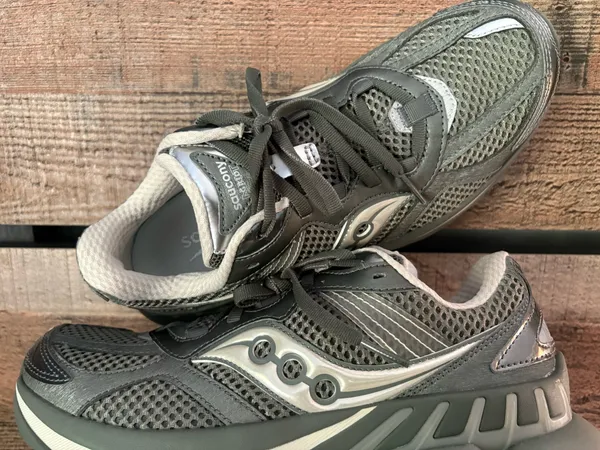 Saucony Running Sneakers - Image 3