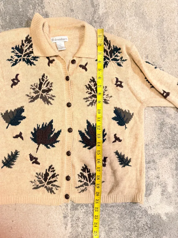 Dressbarn Cream Cardigan with Brown and Green Leaf Motif - Image 5