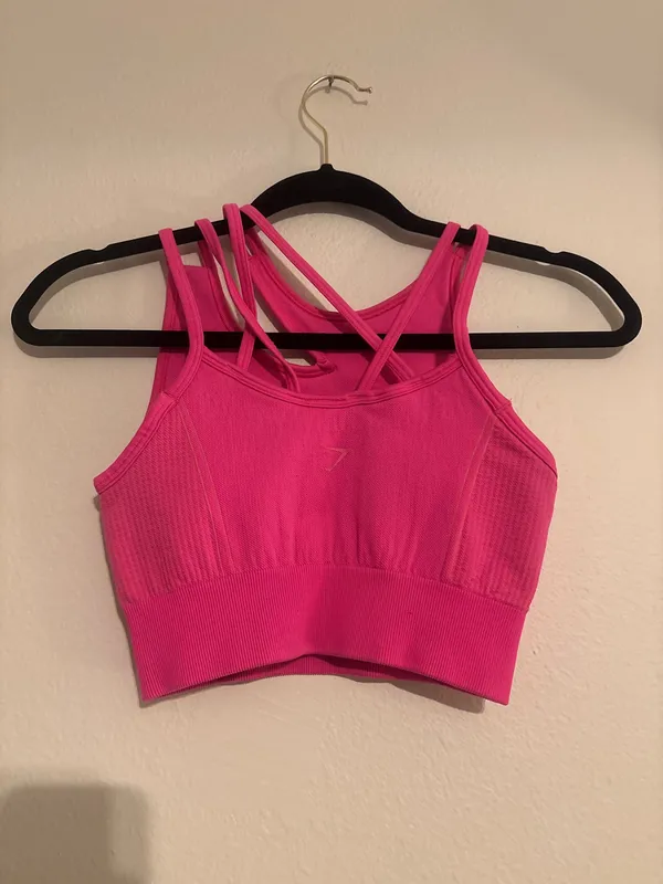 Gymshark Pink Sports Bra Small - Image 4