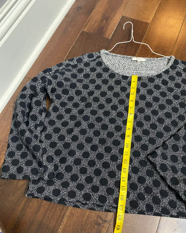 Madewell Sweater. Large - Image 9