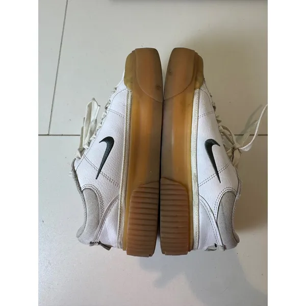 Nike Court Legacy Lift Platform Sneakers Women 7 White Gum‎ Sole Minimalist - Image 5