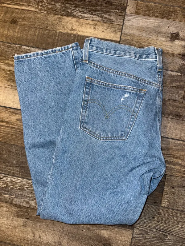 Levi’s 501 Straight Leg - Image 2