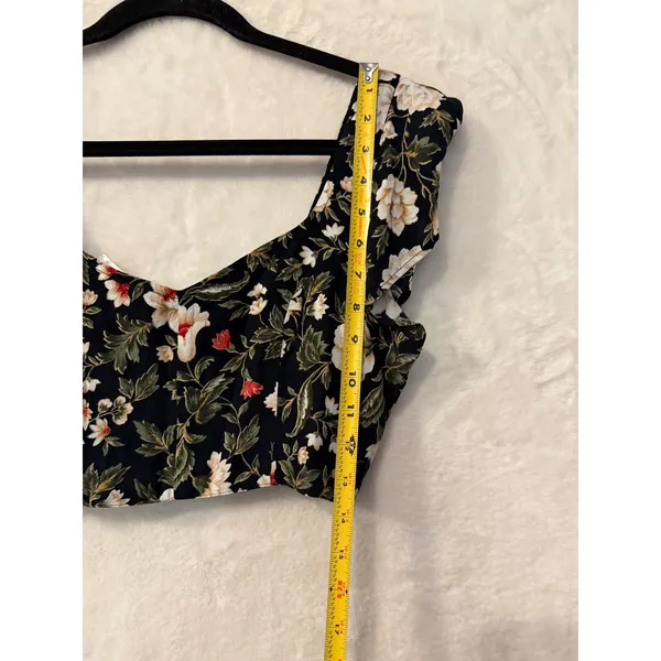 American Eagle Floral Crop Top NWT Womens Small Ruffle Sleeve Smocked Back Black - Image 2