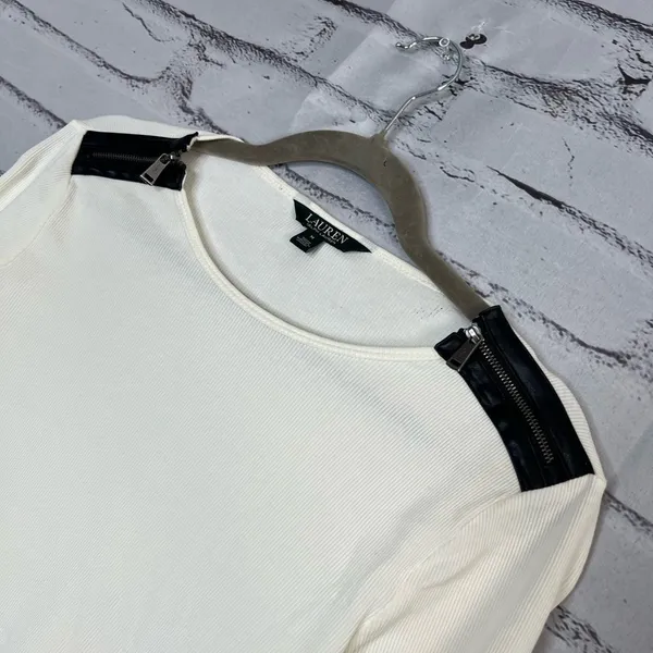 Vintage Lauren Ralph Lauren Zip Shoulder Ribbed Top White Y2K Preppy Streetwear - Image 7